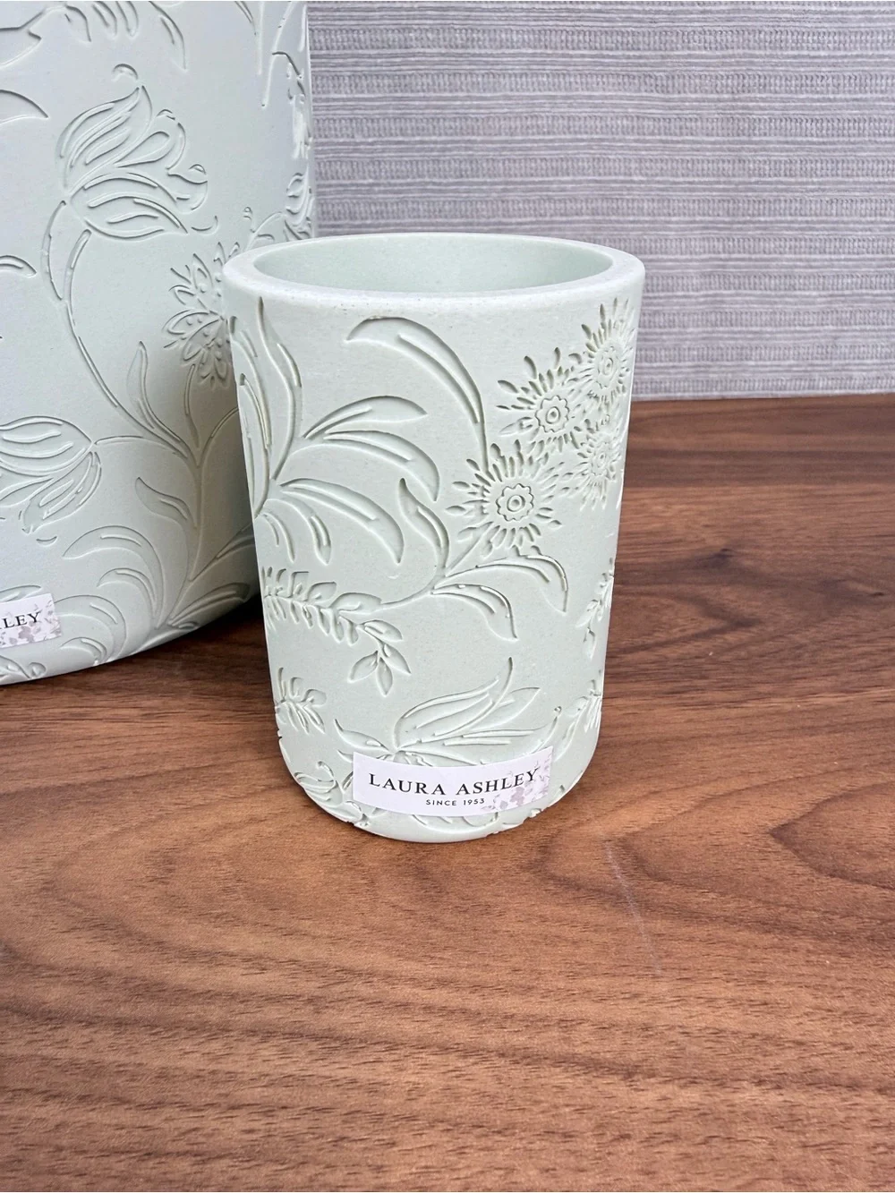 Laura Ashley Embossed Floral Bath Trio - Pale Sage